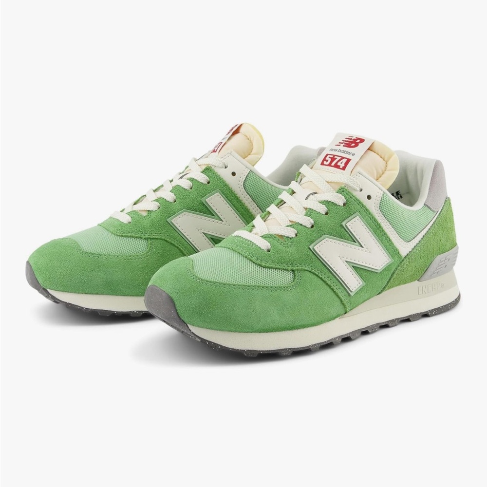 New Balance Green Sneakers